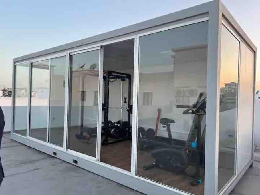 Appartamento Upscale Flat With Gym